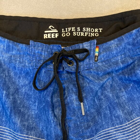 Reef Men's boardshort Swim Trunks Size 38 Approx. EUC - Picture 2 of 10